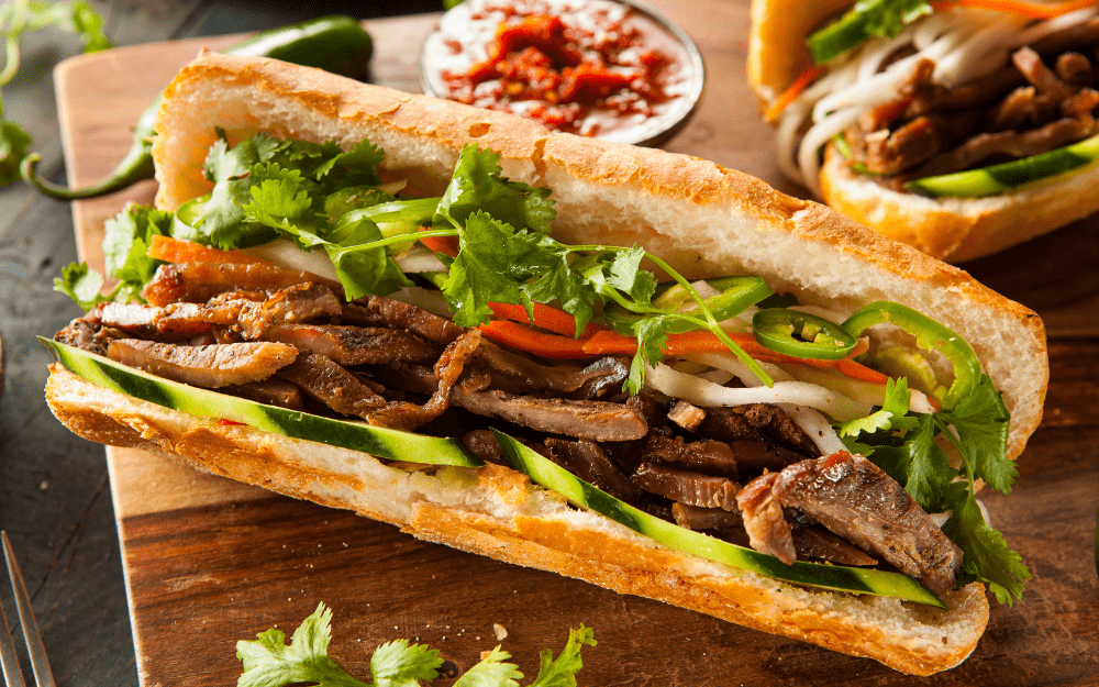 how many calories are in a vietnamese baguette