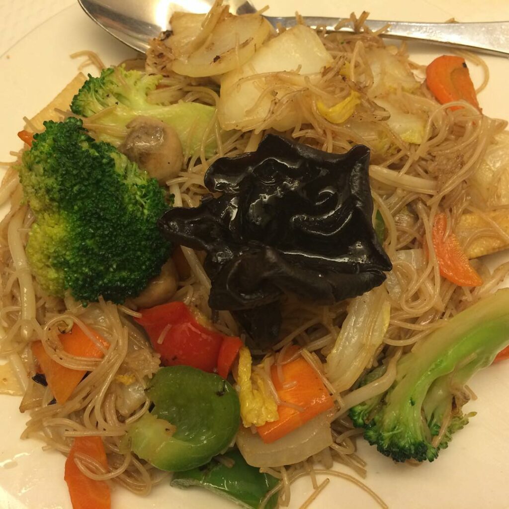 Delicious Singapore Vegetable Mei Fun Recipe