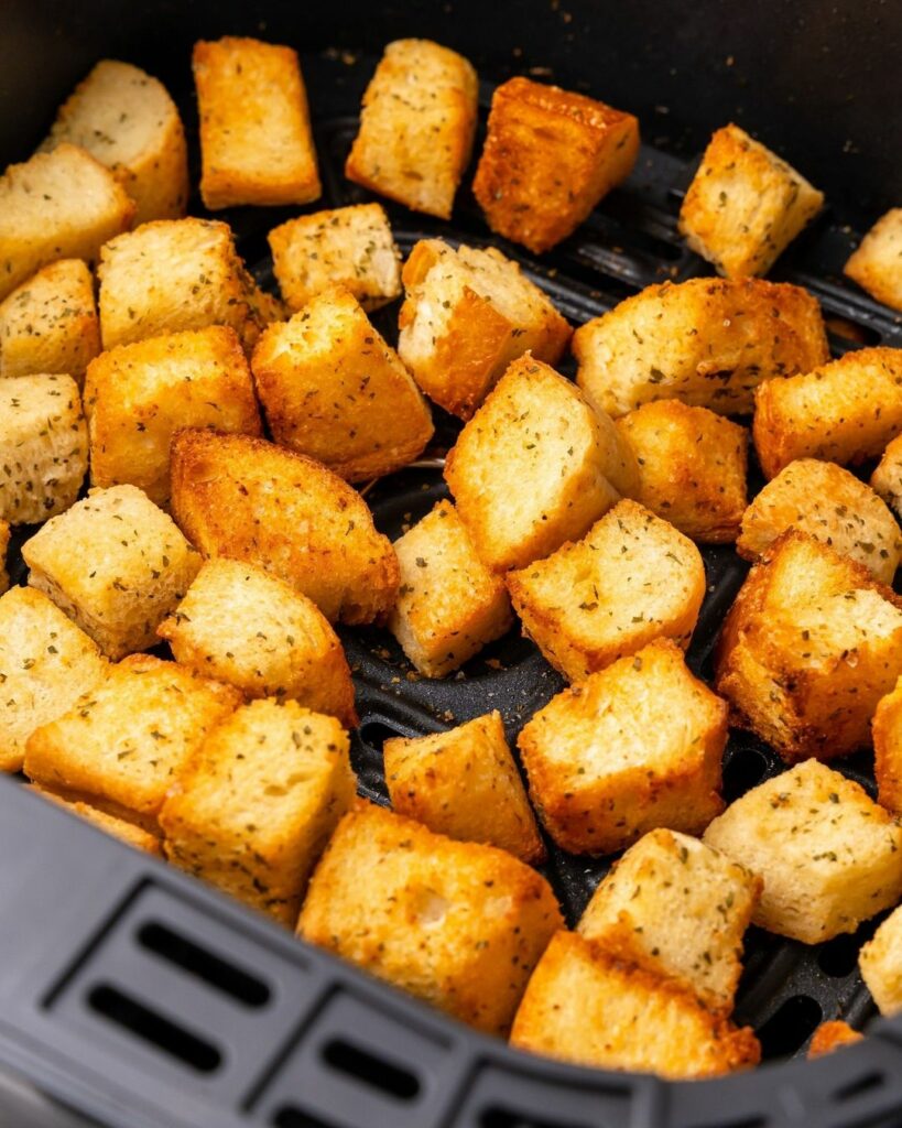 croutons 819x1024