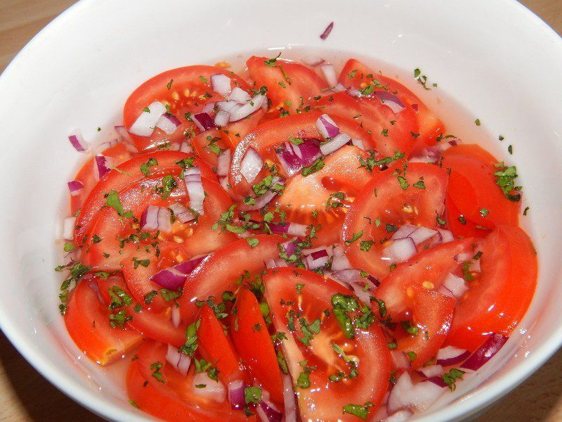 Vietnamese Tomato Salad